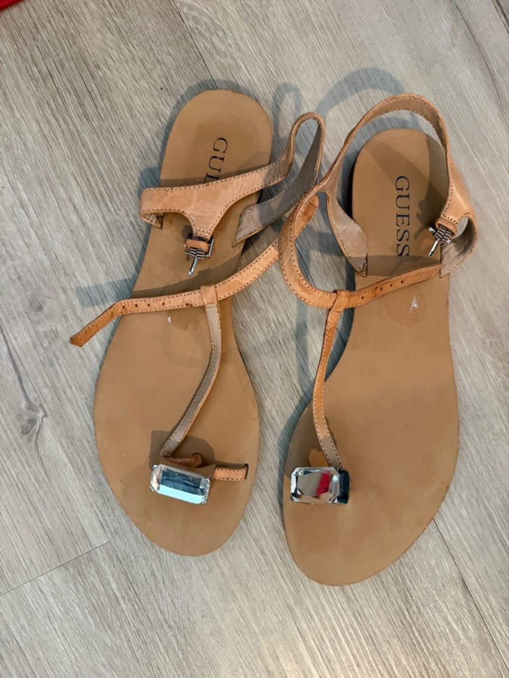 Guess Tan Leather T-Strap Sandals with Faceted Silver Gem